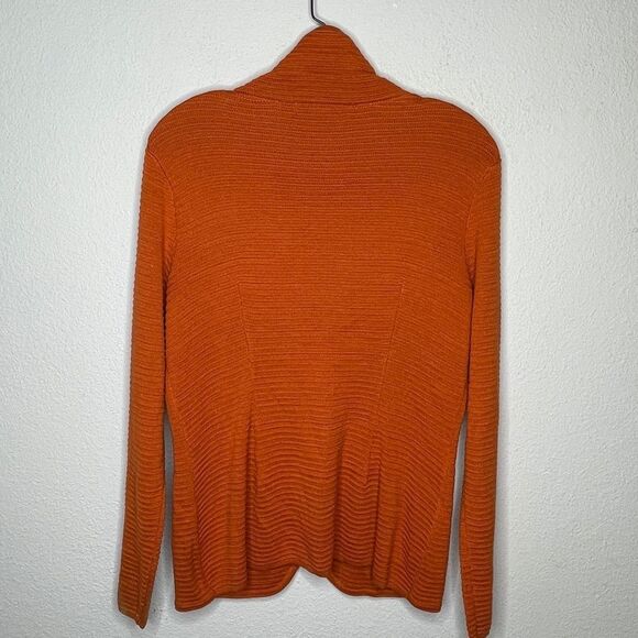 WD.NY Cardigan Sweater Rust - Picture 3 of 7